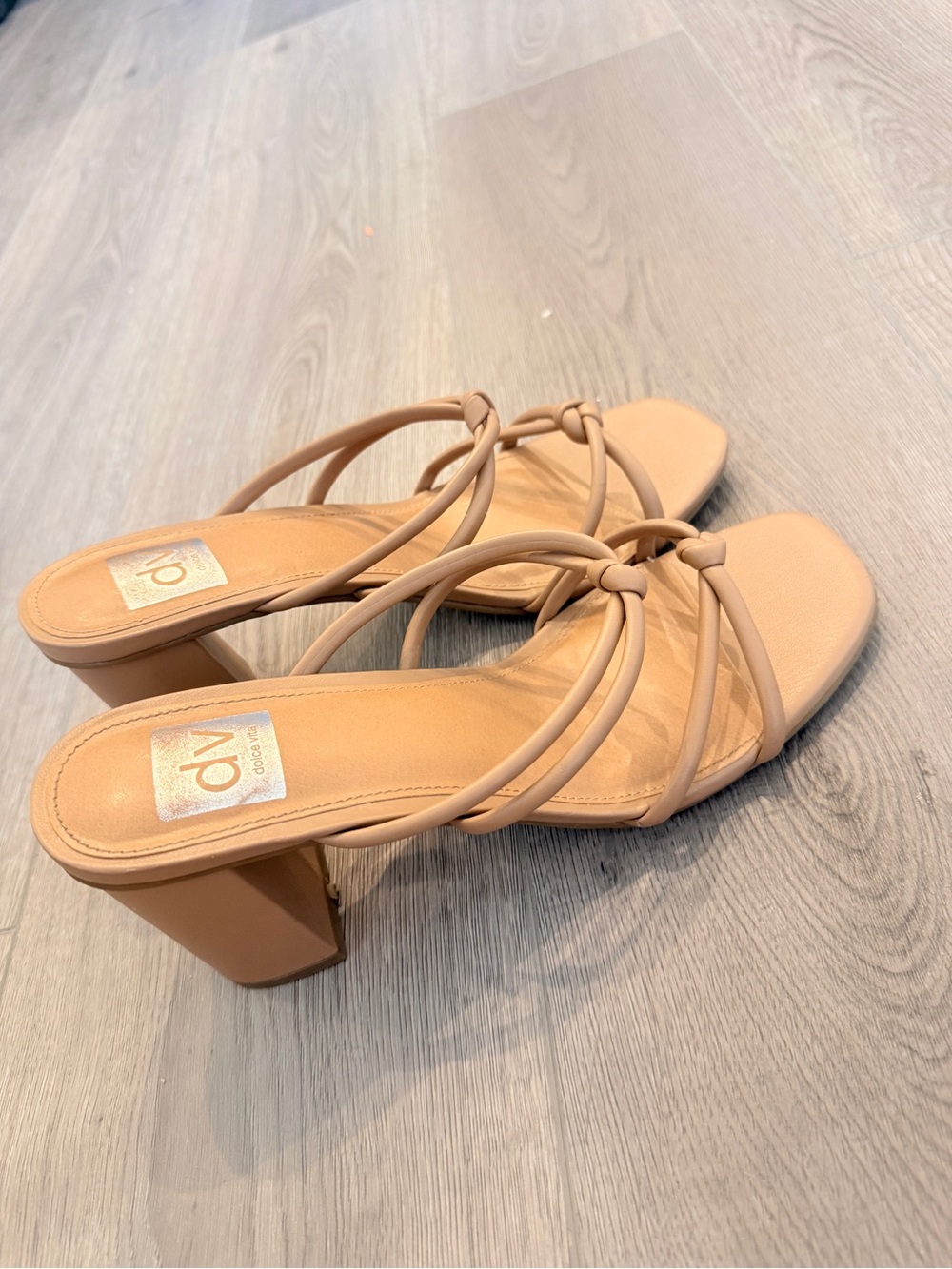 DOLCE VITA BROWN BLOCK HEEL SANDALS SIZE 9